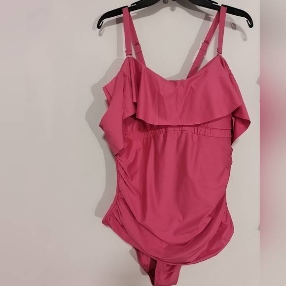 City Chic Ruffles Women One Piece Swimsuit / Size 14 - Picture 2 of 9